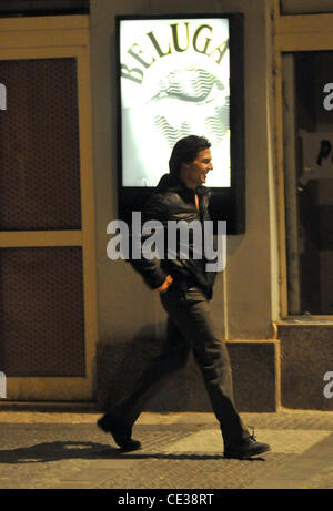 Tom Cruise  films at night for 'Mission: Impossible IV'  Prague, Czech Republic - 14.10.10 Stock Photo