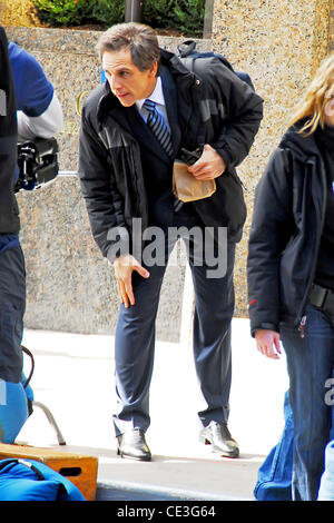 Ben Stiller Celebrities filming on the set of 'Tower Heist' in Manhattan New York City, USA - 02.11.10 Stock Photo