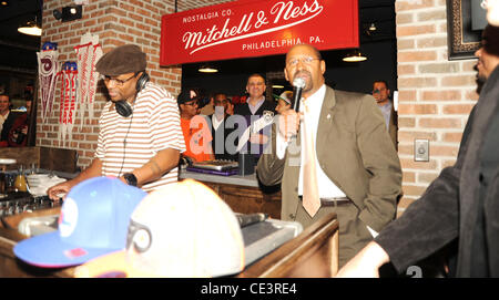 DJ Jazzy Jeff and Mayor Nutter DJ Jazzy Jeff attends  Mitchell & Ness Nostalgia Co's grand opening of its new flagship store.  Philadelphia, Pennsylvania - 19.11.10 Stock Photo