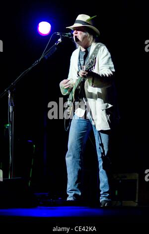 Neil Young performing Benefit concert for UCSF Benioff Children's Hospital, held at Nob Hill Masonic Auditorium - Inside San Francisco, California - 08.12.10 Stock Photo