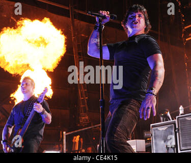 Scott Stapp Creed performs during the 'Full Circle' tour at the Cruzan Ampitheatre West Palm Beach, Florida - 31.08.10 Stock Photo