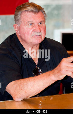 Mike Ditka  Al Golub Photography Archive