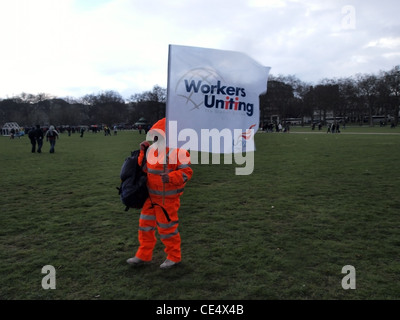 A union member protesting during bad weather in London's Hyde Park Stock Photo