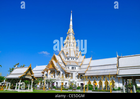 A great marble church, Wat Sothorn, Chachoengsao Thailand Stock Photo