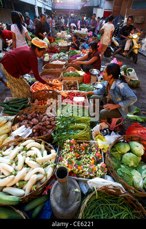 Bangles at Ubud Markets, Bali Indonesia Stock Photo