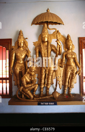 Sri Pattabhi Rama idol ; Sri Pattabhirama golden idol ; Pattabi Rama bronze idol ; Ram Laxman Sita and Hanuman ; India ; Asia Stock Photo