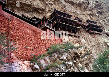 View of the Hanging Temple, also Hanging Monastery or Xuankong Temple built more than 1,500 years ago into a cliff near Mount Heng. It is the only existing temple with the combination of three Chinese traditional religions: Buddhism, Taoism, and Confucianism located in Hunyuan County, Datong City, Shanxi province, China Stock Photo