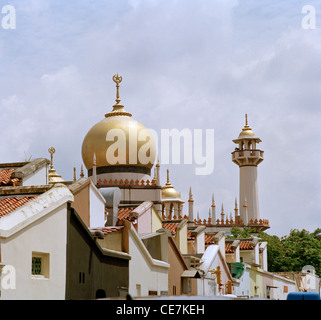 Dome of the Sultan Mosque Masjid at Muscat Street in the Arab Quarter Kampong Glam in Singapore Far East Southeast Asia. Islam Islamic Arabic Muslim Stock Photo