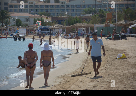 The famous Naama bay beach at the heart of Egypt's premier Red Sea resort at Sherm El Sheikh, at the southern tip of the Sinai. Stock Photo