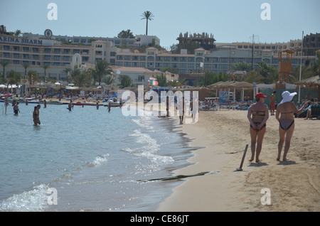 The famous Naama bay beach at the heart of Egypt's premier Red Sea resort at Sherm El Sheikh, at the southern tip of the Sinai. Stock Photo