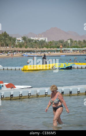 The famous Naama bay beach at the heart of Egypt's premier Red Sea resort at Sherm El Sheikh, at the southern tip of the Sinai. Stock Photo