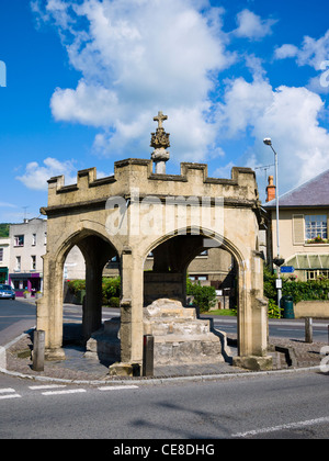 Cheddar Market Cross in Bath Street, Cheddar, Somerset, England. Stock Photo