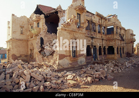 Earthquake damage , Indian Government Hospital building , Bhuj ,  Gujarat , India , Asia , Bhuj earthquake , Indian earthquake , 2001 Stock Photo