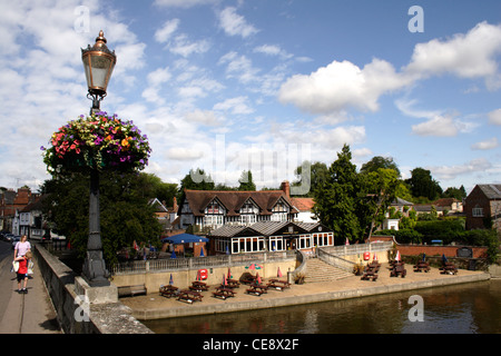The Boathouse pub on River Thames at Wallingford Oxfordshire Stock Photo