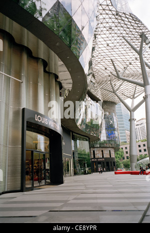 The exclusive and fashionable Orchard Road fashion shops in Singapore in Far East Southeast Asia. Shopping Wealth Exclusive Modern Modernity Travel Stock Photo