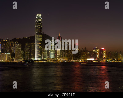 dh Central skyline VICTORIA HARBOUR HONG KONG Buildings waterfront night lights IFC2 sea sunset dusk city ifc 2 from harbor Stock Photo