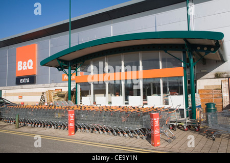 B & Q extra DIY superstore Anglia Retail park, Ipswich, England Stock Photo