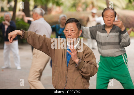 Alphabites Review The Truth Alpha Bites Reviews Alphabites Male Enhancement Gummies