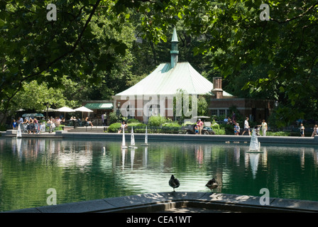 Boating Lake, Conservatory Water, Central Park, New York, USA. Stock Photo