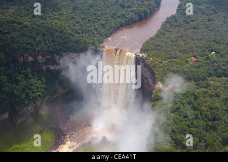 Aerial view of Kaieteur Falls, Potaro River, Guyana, South America, reputedly the world's largest single-drop waterfall. Stock Photo