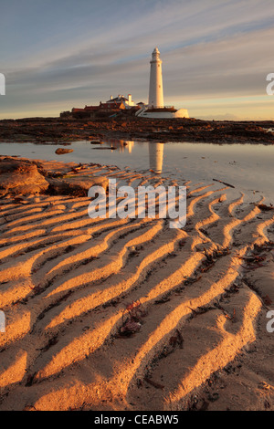 Sunrise over St Marys lighthouse at Whitley Bay North Tyneside, Tyne and Wear, Northumberland, England Stock Photo
