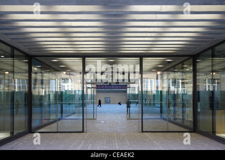 Entrance to the new University of the Arts building at Kings Cross, London Stock Photo