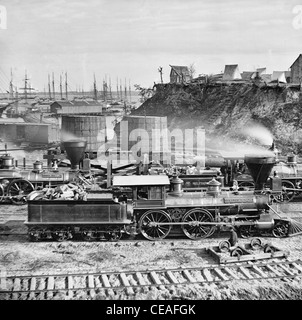 City Point, Virginia 'Gen. J. C. Robinson' and other locomotives of the U.S. Military Railroad USA Civil War Stock Photo