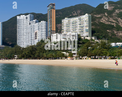 dh Repulse Bay beach REPULSE BAY HONG KONG Luxury property highrise apartment flats bay beach modern buildings homes architecture block Stock Photo