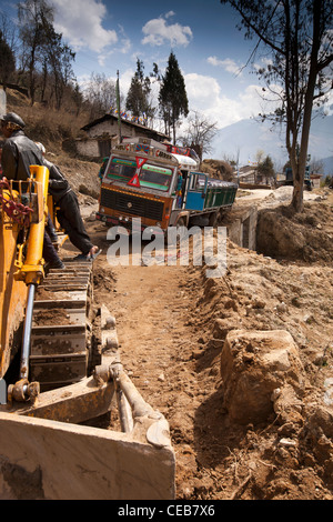 India, Arunachal Pradesh, Senge, bad driving, goods lorry sunk up to axles in soft ground Stock Photo
