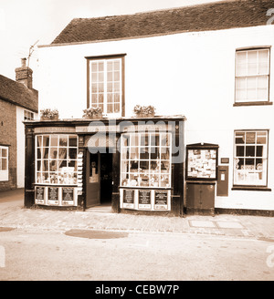 Alfriston Village store and Post Office, East Sussex, UK Stock Photo