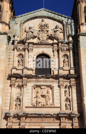 Church of Santo Domingo, Iglesia de Santo Domingo, Former Monastery, Oaxaca City, Oaxaca, Mexico Stock Photo