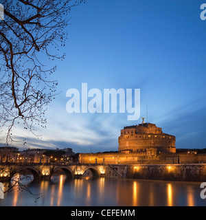 Castel Sant'Angelo lit up at night Stock Photo
