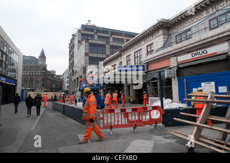 Workmen at the Farringdon Station Crossrail site under construction London 2012  KATHY DEWITT Stock Photo