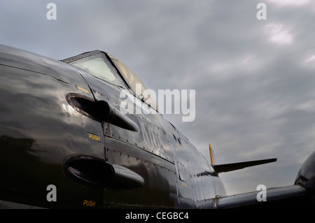 gloster meteor cockpit