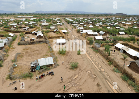 Africa KENIA Turkana Region, refugee camp Kakuma IV , UN organizations as WFP UNHCR and LWF give relief service to 160.000 refugees, in these days many refugees from South Sudan arrive due to war and famine Stock Photo
