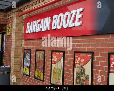 Bargain Booze sign on outside wall Stock Photo