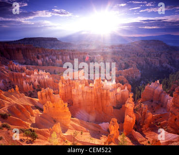Sunrise on Queen's Garden in Bryce Canyon National Park in Utah, as seen from Sunset Point Stock Photo