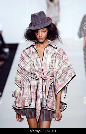 Jourdan dunn 9 hi-res stock photography and images - Alamy