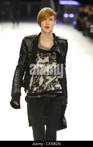 Hedi slimane 2007 hi-res stock photography and images - Alamy