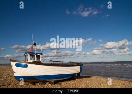 fishing boat on the beach in Dungeness in Kent Stock Photo