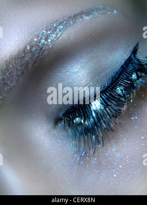 Glitter eyeshadow hi-res stock photography and images - Alamy