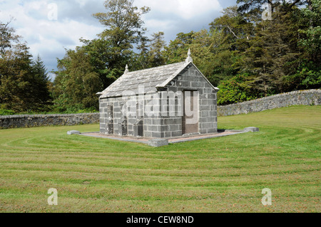 The MacQuarie Mausoleum, Gruline, Isle of Mull, Argyll, Scotland. (Lachlan Macquarie, known as 'the Father of Australia') Stock Photo