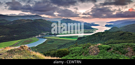 A view toward the Mawddach Estuary. Morfa Mawddach is a beautiful estuarine valley that begins it's journey in the heart of Meir Stock Photo