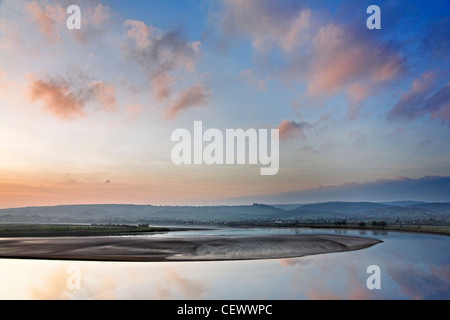 The River Severn at Westbury-on-Severn. The southern half of the parish, enclosed by a loop of the Severn, lies close to river-l Stock Photo