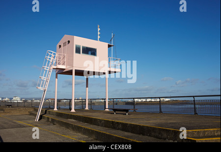 Pink Lookout Tower on Cardiff Bay Barrage, Cardiff, Wales, UK Stock Photo