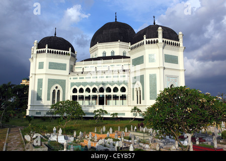 Mesjid Raya Mosque in Medan. Medan, North Sumatra, Sumatra, Indonesia, South-East Asia, Asia Stock Photo