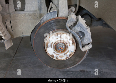 disc brakes of wheel Mobile garage, Maadi, Cairo, Egypt Stock Photo