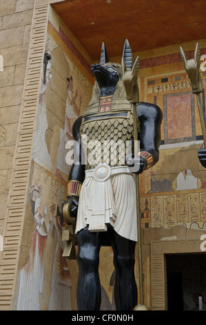 anubis statue