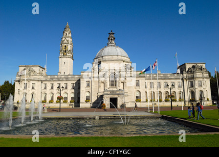 City Hall in Cardiff, a magnificent Edwardian building in the English Renaissance style completed in 1904. Stock Photo