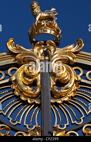 Detail on the Canada Gate at the entrance to Green Park. The gates were presented by Canada as part of the Queen Victoria memori Stock Photo